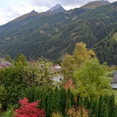 Bergbock - Pool & Sauna Guest house Virgen